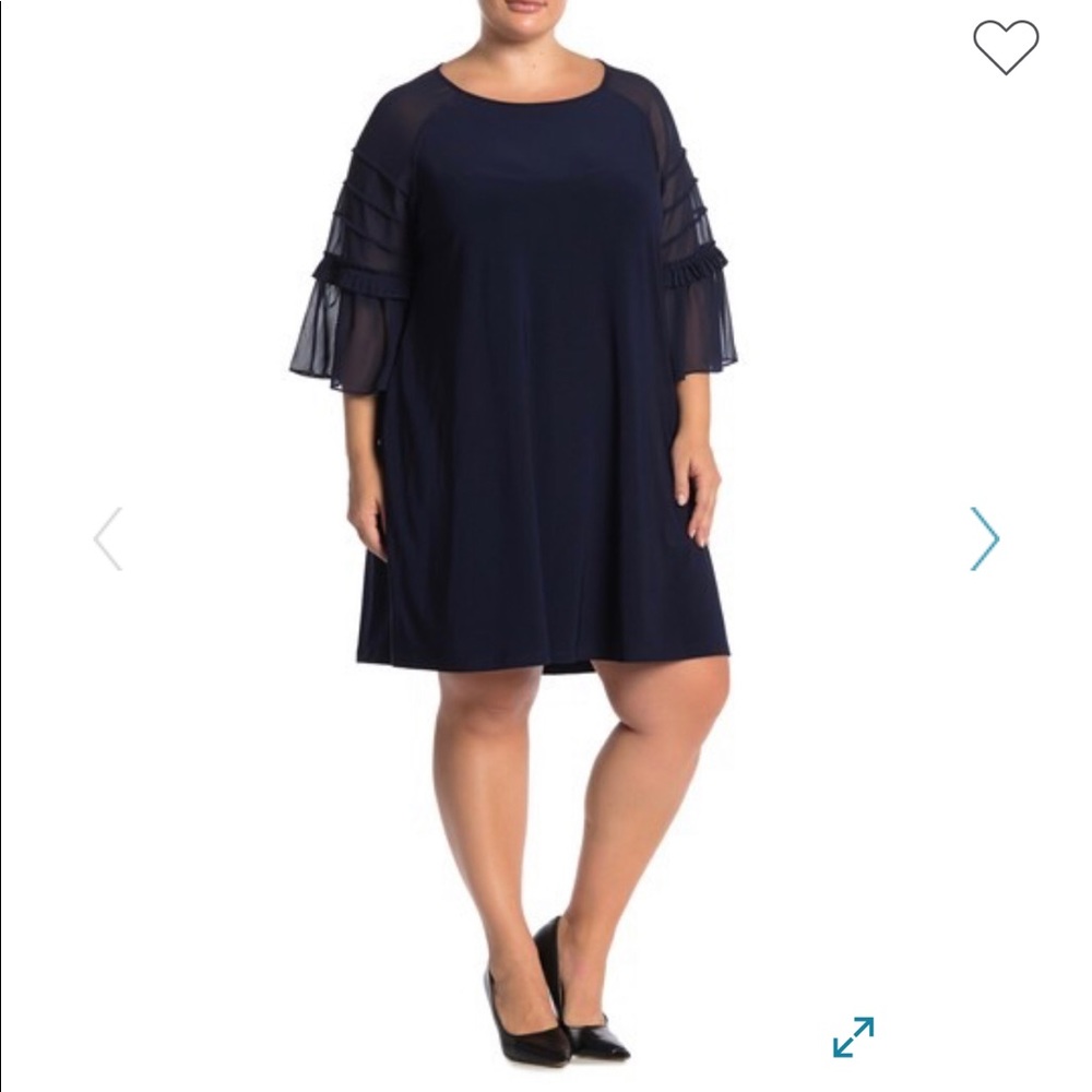 Green Nina Leonard Dress with Lace Neckline😍